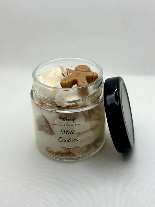 Milk Cookie Candle